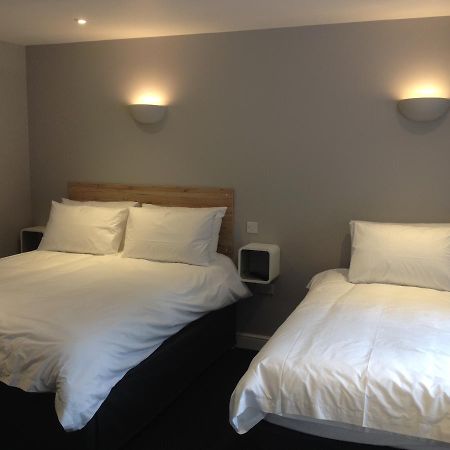 Woodland Waters Hotel Ancaster Bagian luar foto