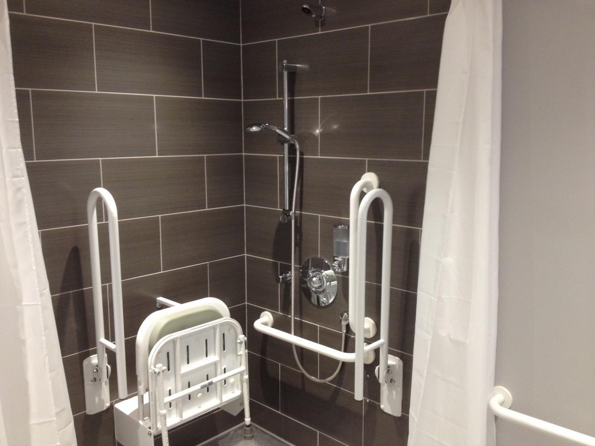 Woodland Waters Hotel Ancaster Bagian luar foto