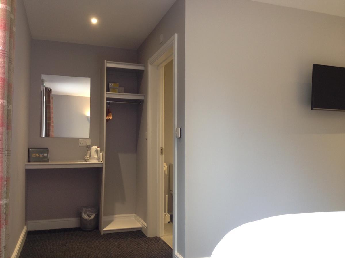 Woodland Waters Hotel Ancaster Bagian luar foto